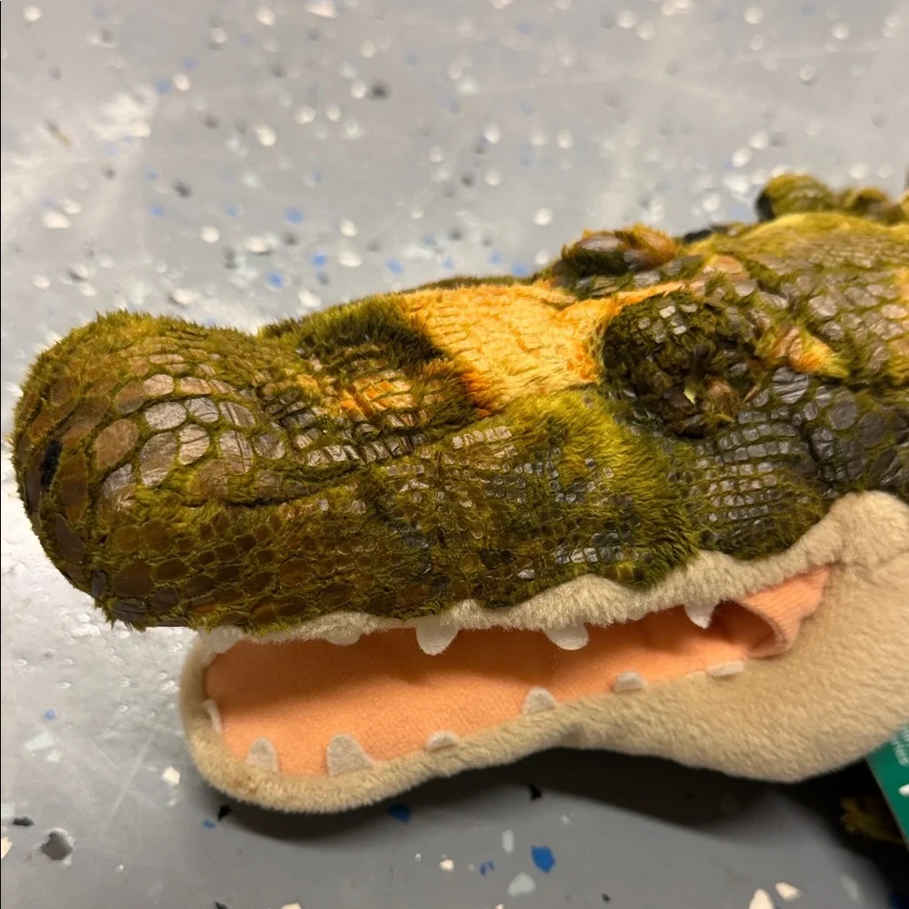 Plush Crocodile Puppet Toy - Green -